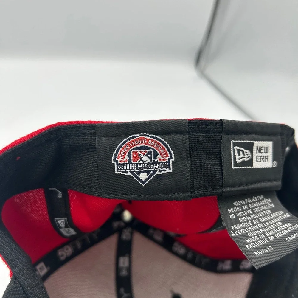 New Era 59FIFTY Fitted Hat  7 1/4 Louisville Bats Los Murcielagos Copa Red Black